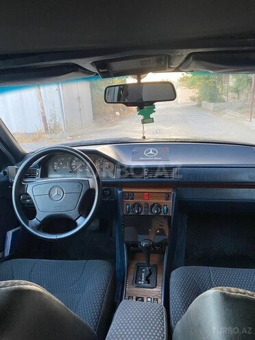 Mercedes E 220 1994, 547,962 km - 2.2 l - Bakı