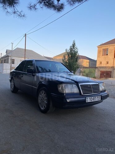 Mercedes E 220 1994, 547,962 km - 2.2 l - Bakı