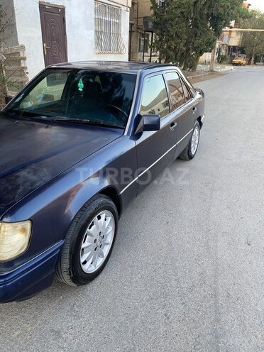 Mercedes E 220 1994, 547,962 km - 2.2 l - Bakı