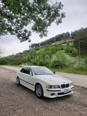 BMW 525 2001, 250,000 km - 2.5 l - Bakı