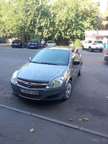 Opel Astra 2007, 190,000 km - 1.4 l - Bakı