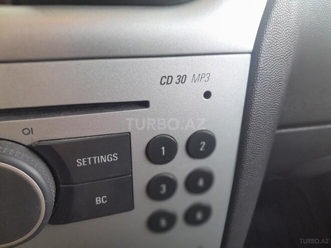 Opel Corsa 2006, 250,000 km - 1.2 l - Bakı