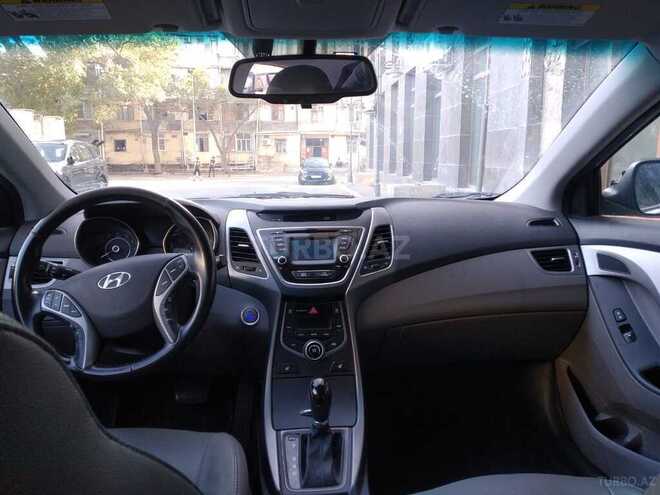 Hyundai Elantra 2015, 118,200 km - 1.8 l - Bakı