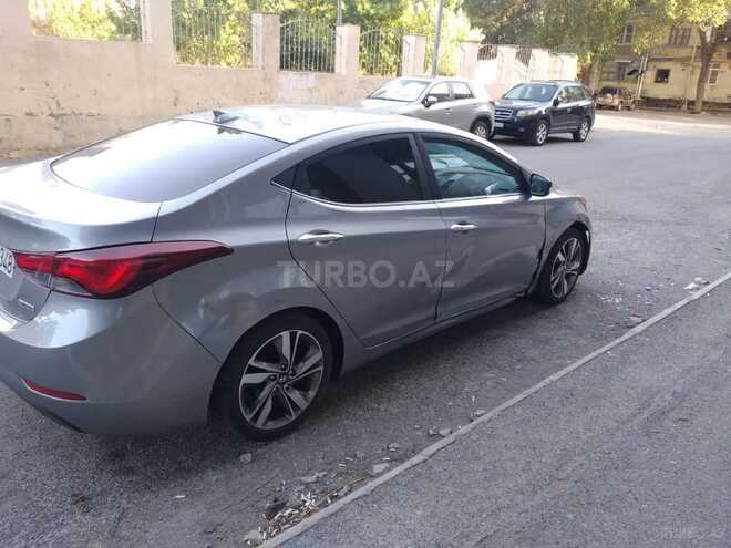 Hyundai Elantra 2015, 118,200 km - 1.8 l - Bakı