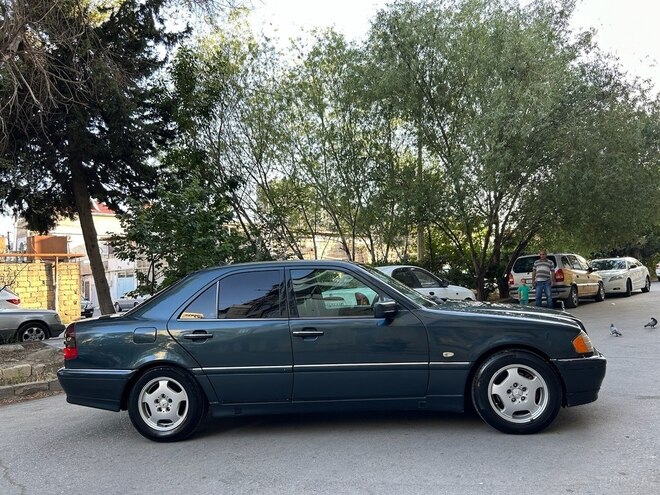Mercedes C 180 1998, 483,399 km - 1.8 l - Bakı