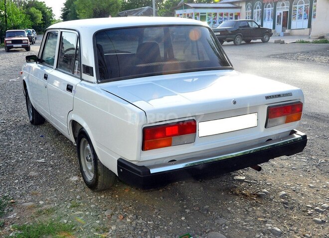 LADA (VAZ) 2107 2009, 73,000 km - 1.6 l - Ağcabədi
