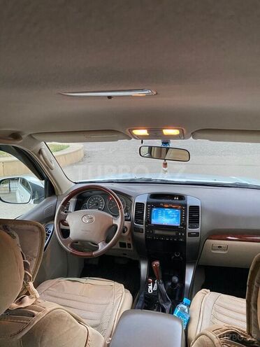 Toyota Prado 2008, 284,000 km - 2.7 л - Bakı