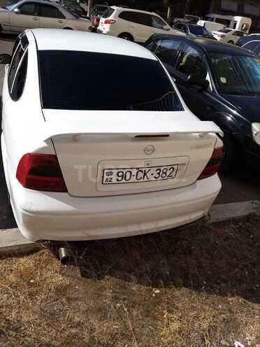 Opel Vectra 2000, 390,000 km - 1.8 л - Sumqayıt