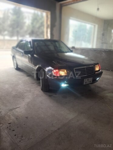 Mercedes C 230 1996, 394,585 km - 2.3 l - Salyan