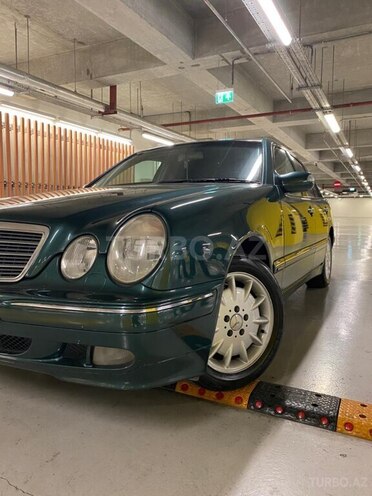 Mercedes E 280 2000, 337,000 km - 2.8 l - Bakı