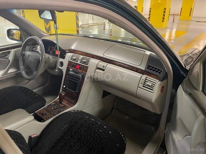 Mercedes E 280 2000, 337,000 km - 2.8 l - Bakı