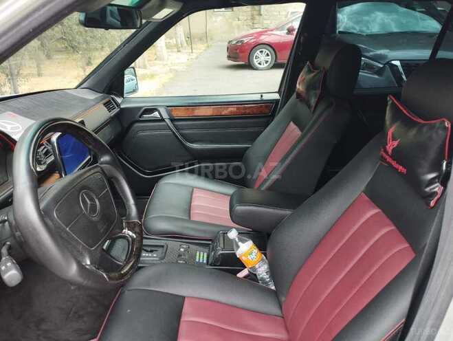 Mercedes E 300 1994, 300,000 km - 3.0 l - Bakı