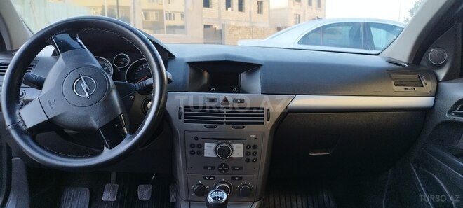 Opel Astra 2005, 252,000 km - 1.3 l - Bakı