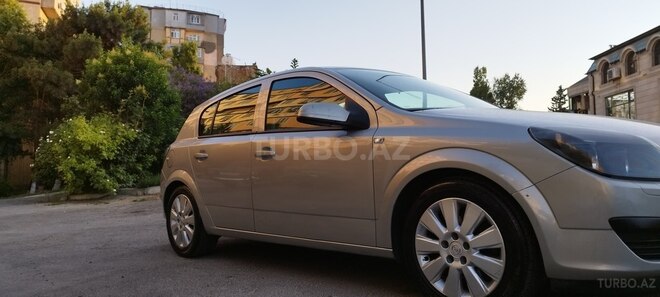 Opel Astra 2005, 252,000 km - 1.3 l - Bakı