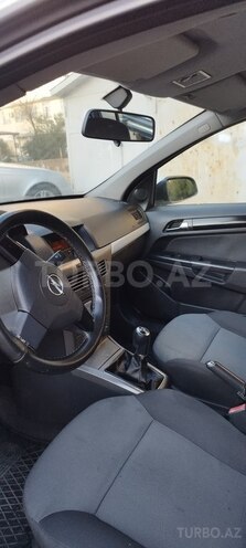 Opel Astra 2005, 252,000 km - 1.3 l - Bakı