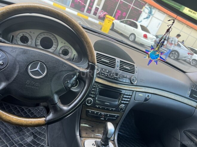 Mercedes E 220 2003, 575,000 km - 2.2 l - Bakı