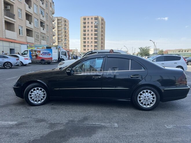 Mercedes E 220 2003, 575,000 km - 2.2 l - Bakı