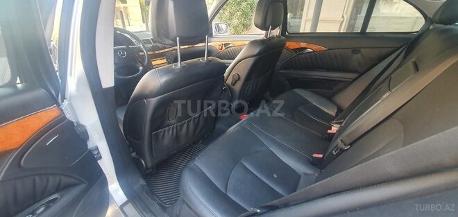 Mercedes E 220 2008, 259,000 km - 2.2 л - Bakı