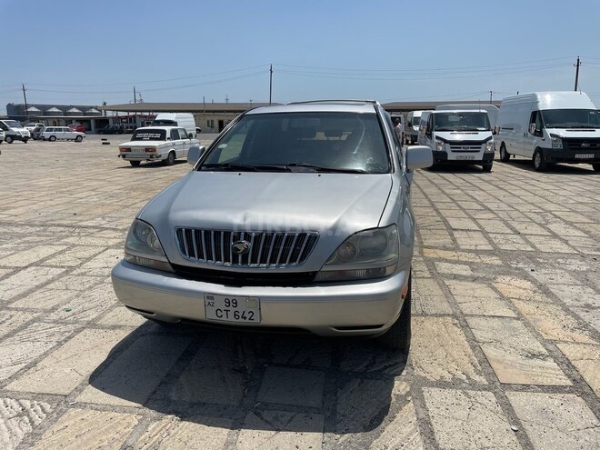 Lexus RX 300 2001, 268,000 km - 3.0 l - Bakı