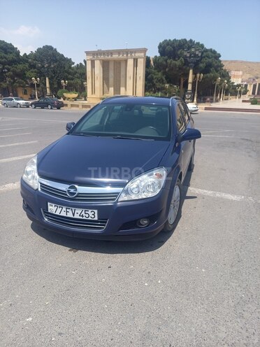 Opel Astra 2010, 241,947 km - 1.4 l - Bakı