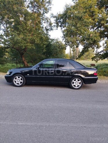 Mercedes C 180 1997, 350,000 km - 1.8 л - İsmayıllı