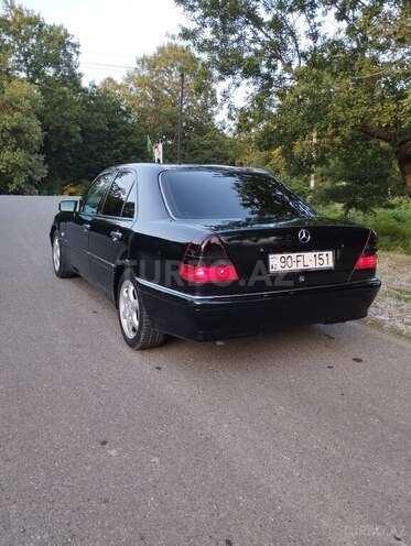 Mercedes C 180 1997, 350,000 km - 1.8 л - İsmayıllı
