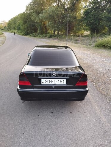 Mercedes C 180 1997, 350,000 km - 1.8 л - İsmayıllı