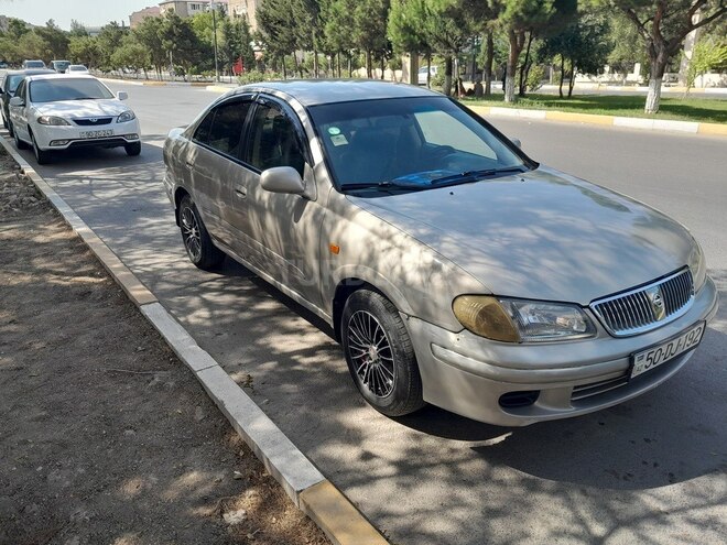Nissan Sunny 2002, 300,500 km - 1.5 l - Sumqayıt