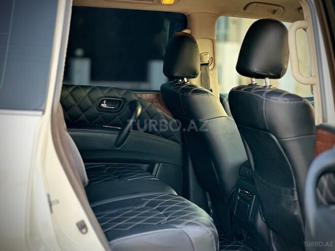Nissan Patrol 2010, 217,000 km - 5.6 l - Gəncə