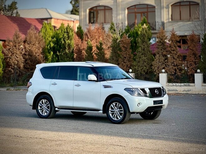 Nissan Patrol 2010, 217,000 km - 5.6 l - Gəncə