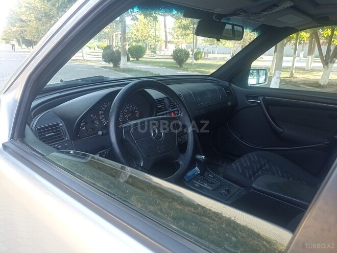 Mercedes C 200 1998, 300,000 km - 2.0 l - İmişli