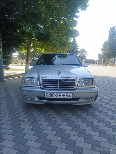 Mercedes C 200 1998, 300,000 km - 2.0 l - İmişli