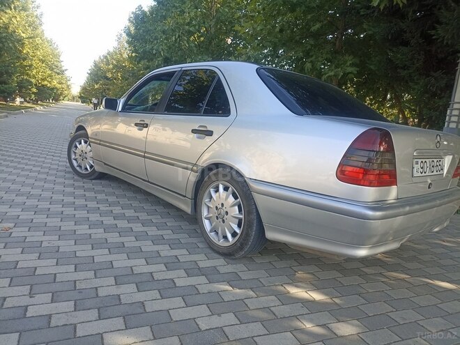 Mercedes C 200 1998, 300,000 km - 2.0 l - İmişli
