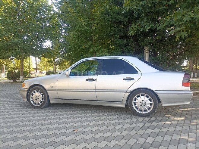 Mercedes C 200 1998, 300,000 km - 2.0 l - İmişli