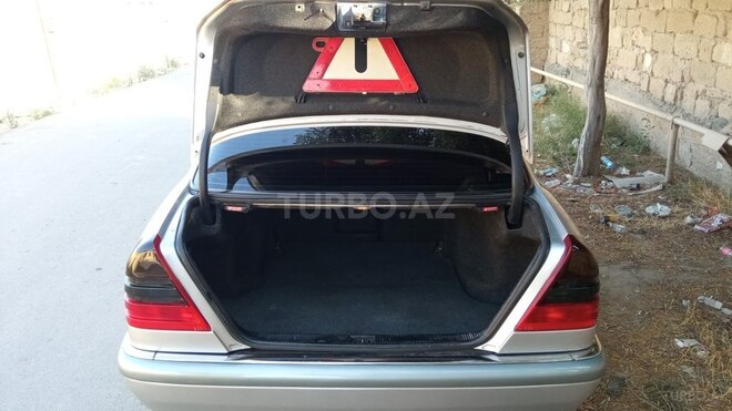 Mercedes C 220 1999, 235,698 km - 2.2 л - Bakı