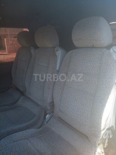 Mercedes Vito 111 2001, 300,000 km - 2.3 l - Bakı