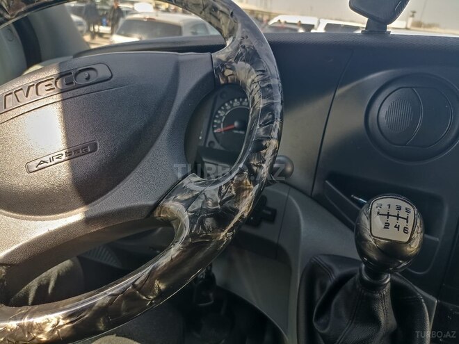 Iveco  2009, 490,000 km - 3.0 l - Bakı