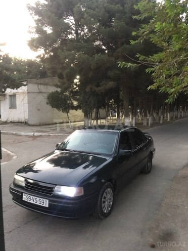 Opel Vectra 1995, 380,000 km - 2.0 l - Sumqayıt
