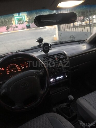 Opel Vectra 1995, 380,000 km - 2.0 l - Sumqayıt