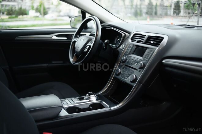 Ford Fusion 2018, 122,711 km - 2.0 l - Bakı