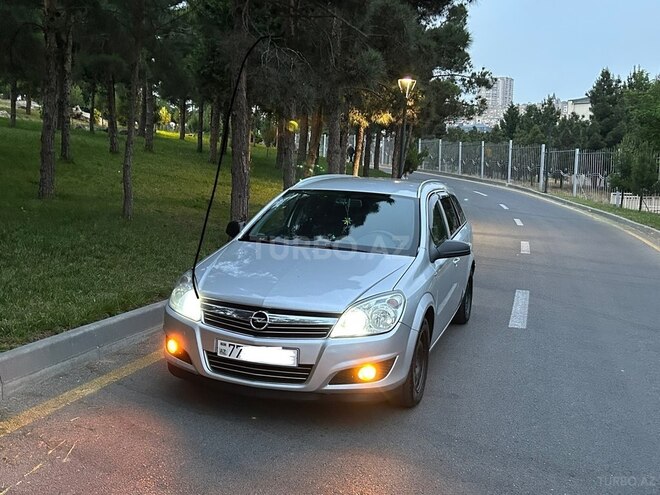 Opel Astra 2010, 214,000 km - 1.3 l - Bakı