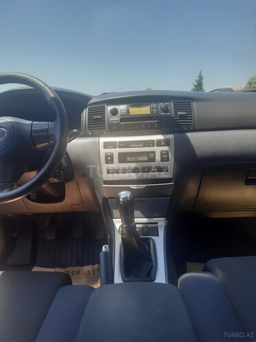 Toyota Corolla 2005, 155,000 km - 1.4 l - Bakı