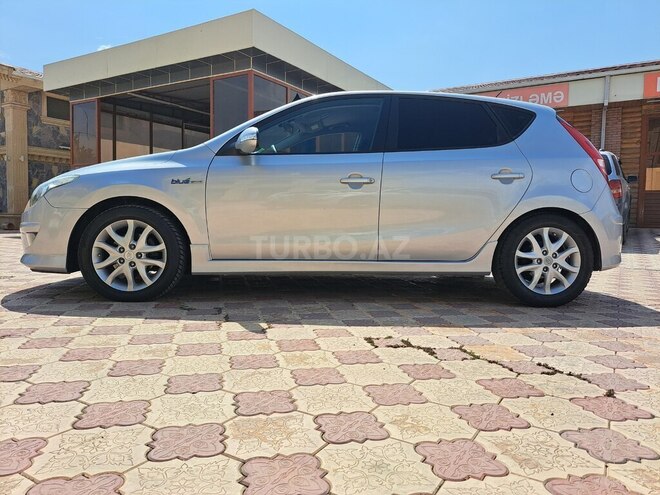 Hyundai i30 2010, 144,700 km - 1.6 l - Gəncə
