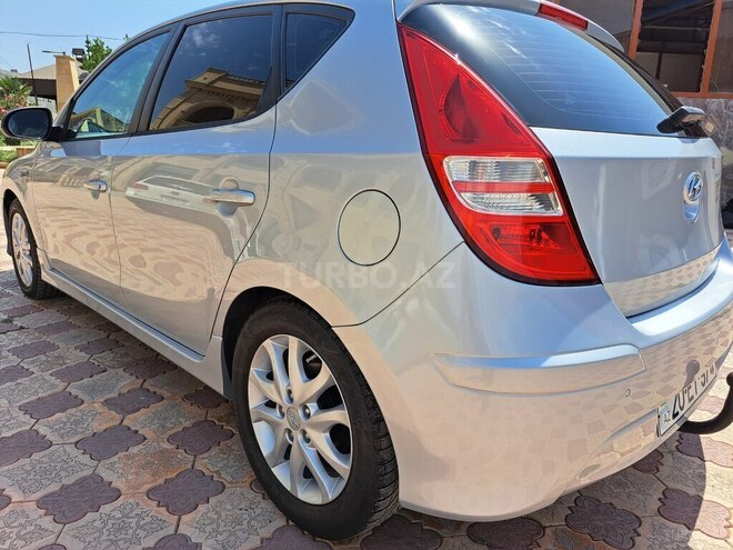 Hyundai i30 2010, 144,700 km - 1.6 l - Gəncə