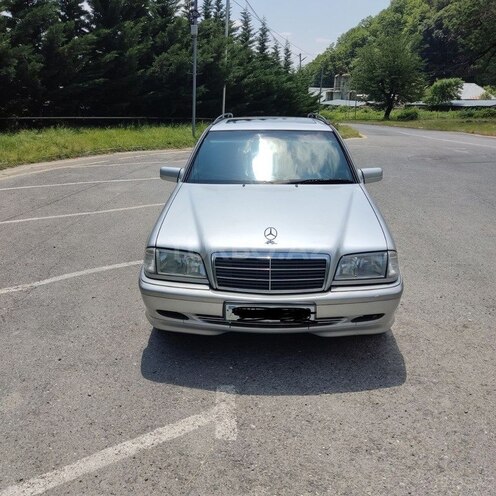 Mercedes C 180 1999, 344,000 km - 1.8 л - Oğuz