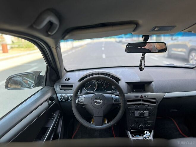 Opel Astra 2006, 315,000 km - 1.3 л - Bakı