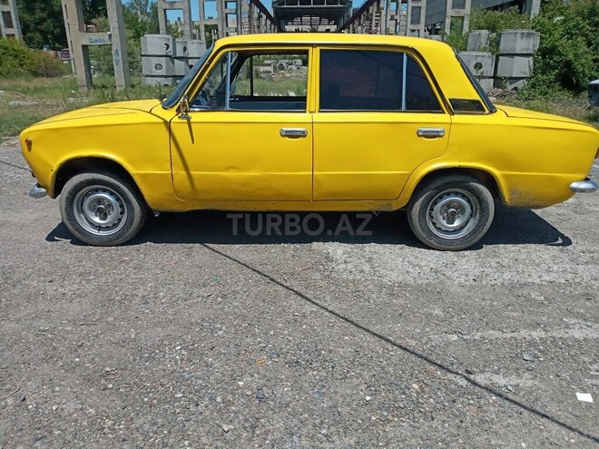LADA (VAZ) 21011 1981, 200,000 km - 1.2 л - Mingəçevir