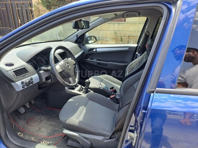 Opel Astra 2006, 168,000 km - 1.4 l - Bakı