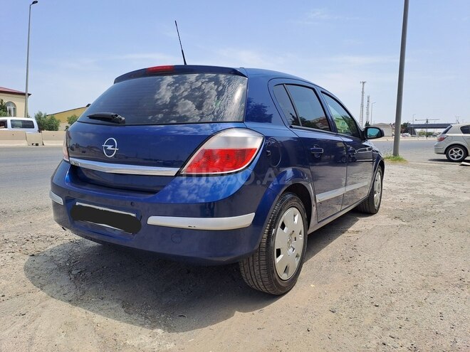 Opel Astra 2006, 168,000 km - 1.4 l - Bakı