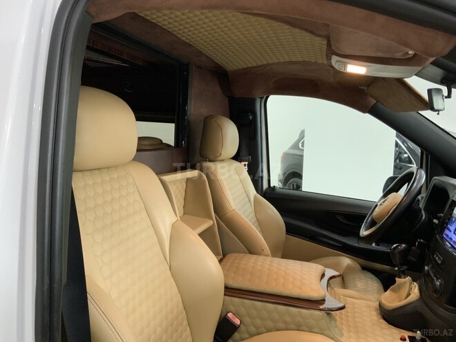 Mercedes Vito 114 2015, 207,000 km - 2.2 л - Bakı